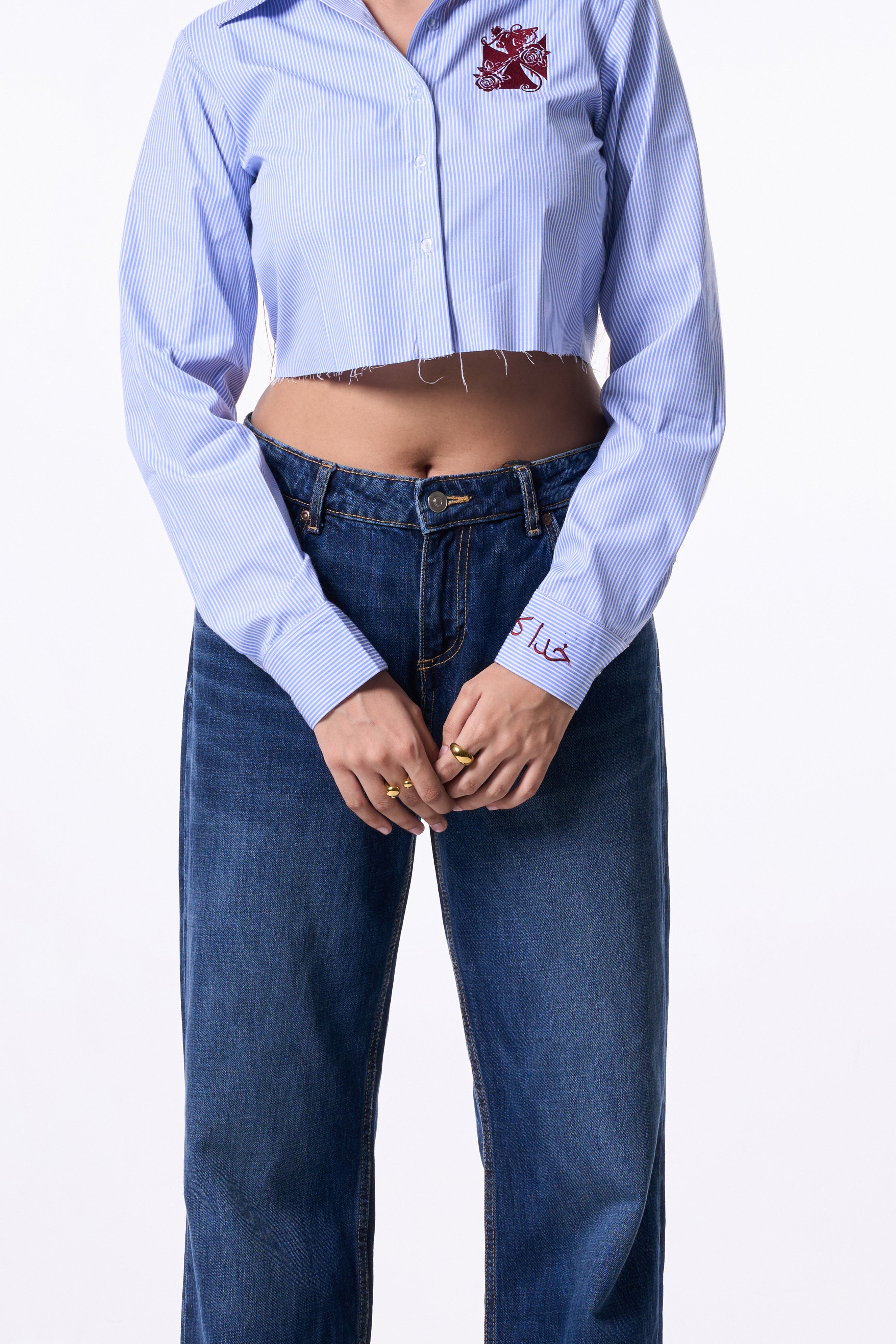 ROUGH ROSES CROP SHIRT