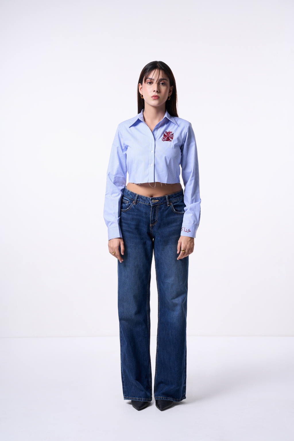 ROUGH ROSES CROP SHIRT